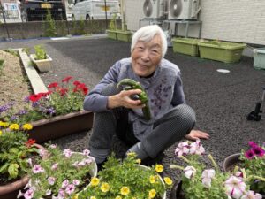 恵みの季節がやってきました！笑顔あふれる「愛の家畑」の収穫祭！｜愛
